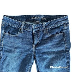 American eagle size 8 stretch jeans